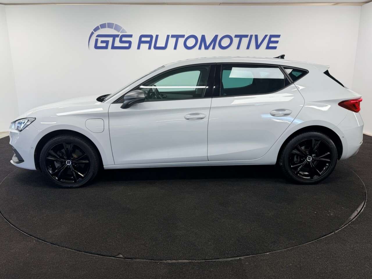 2021 SEAT LEON 2021 SEAT LEON