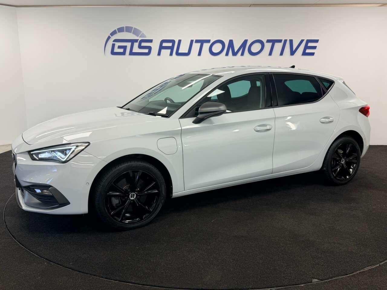 2021 SEAT LEON 2021 SEAT LEON