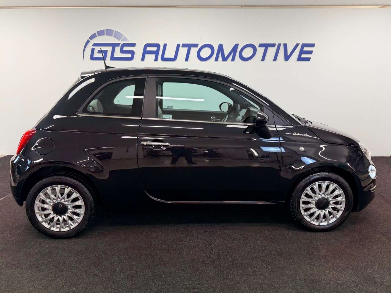 2022 FIAT 500 2022 FIAT 500