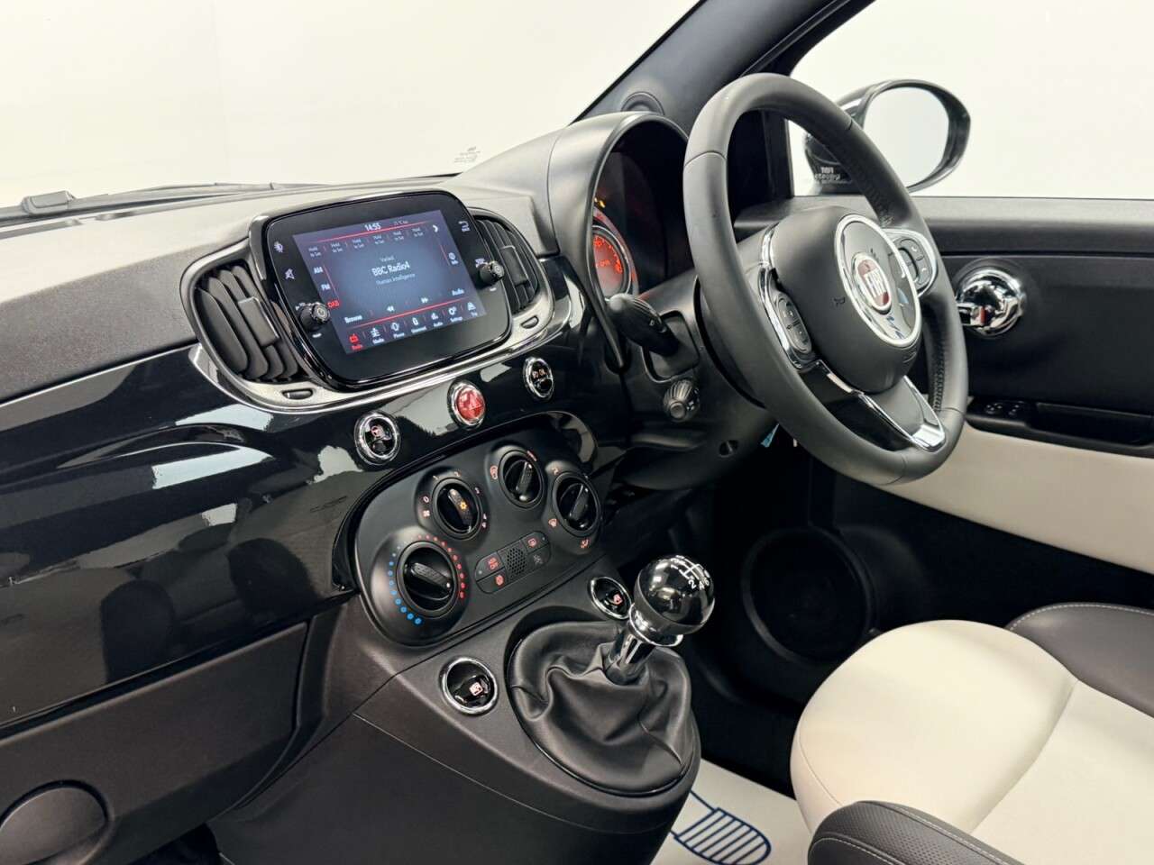 2022 FIAT 500 2022 FIAT 500