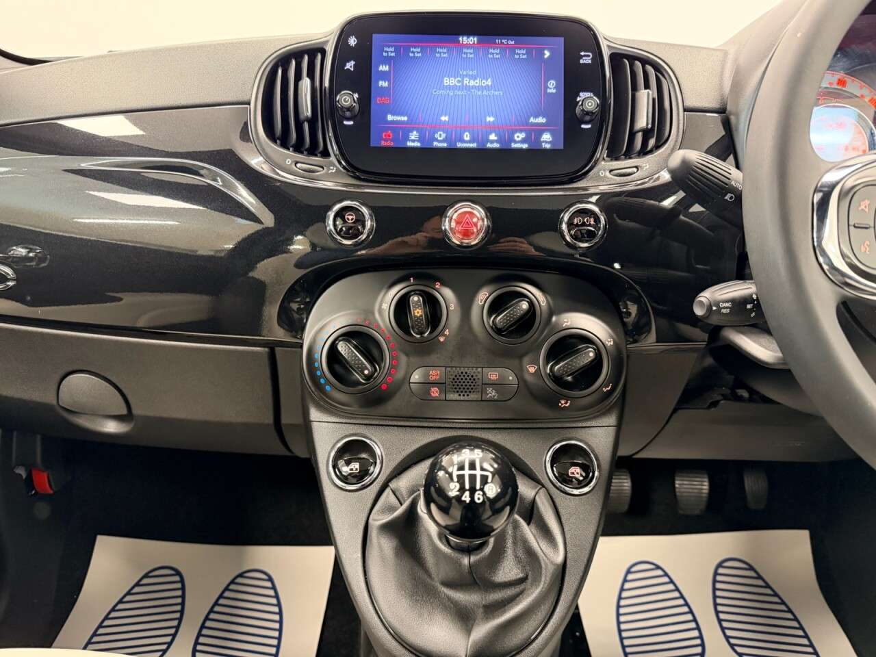 2022 FIAT 500 2022 FIAT 500