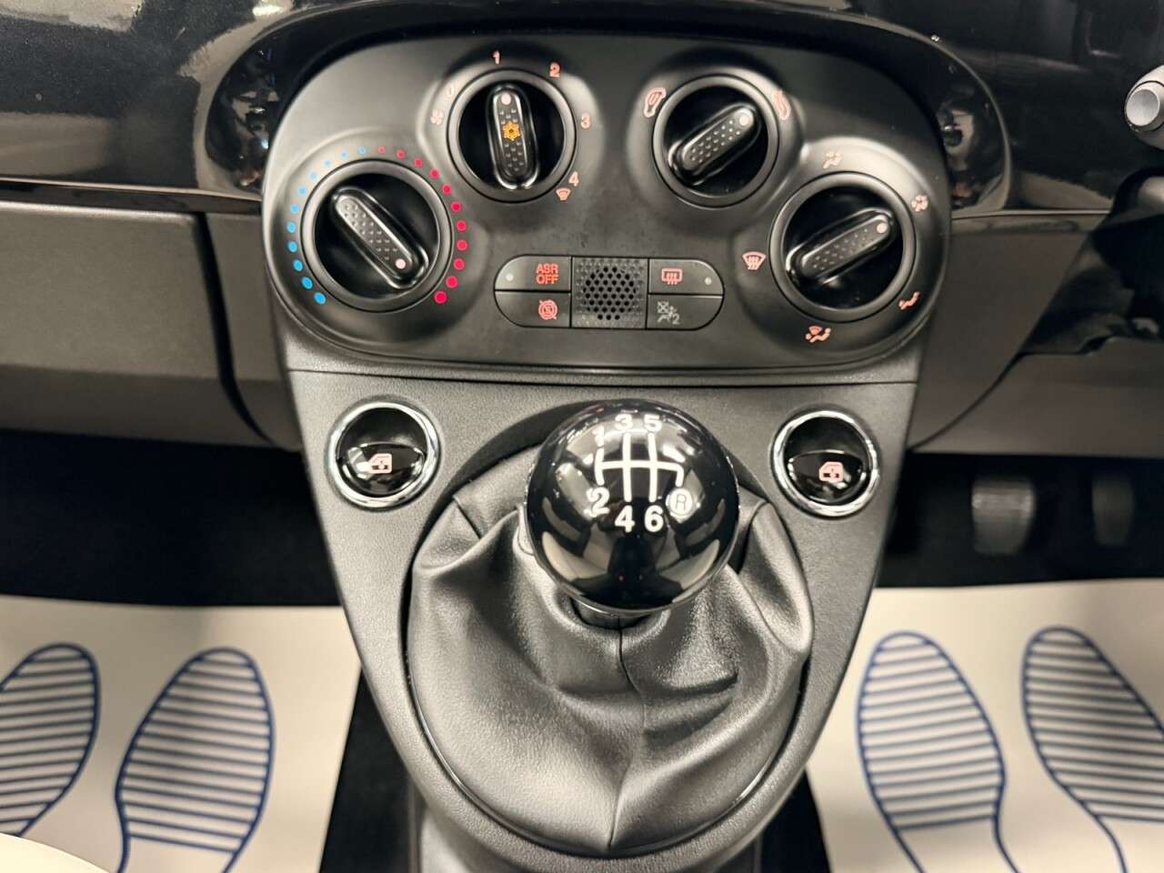 2022 FIAT 500 2022 FIAT 500