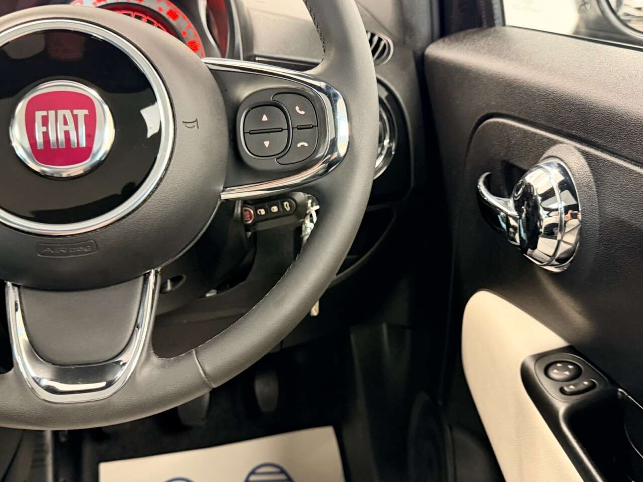 2022 FIAT 500 2022 FIAT 500