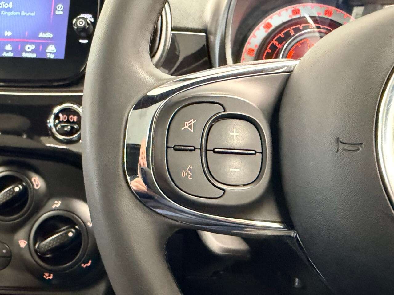 2022 FIAT 500 2022 FIAT 500