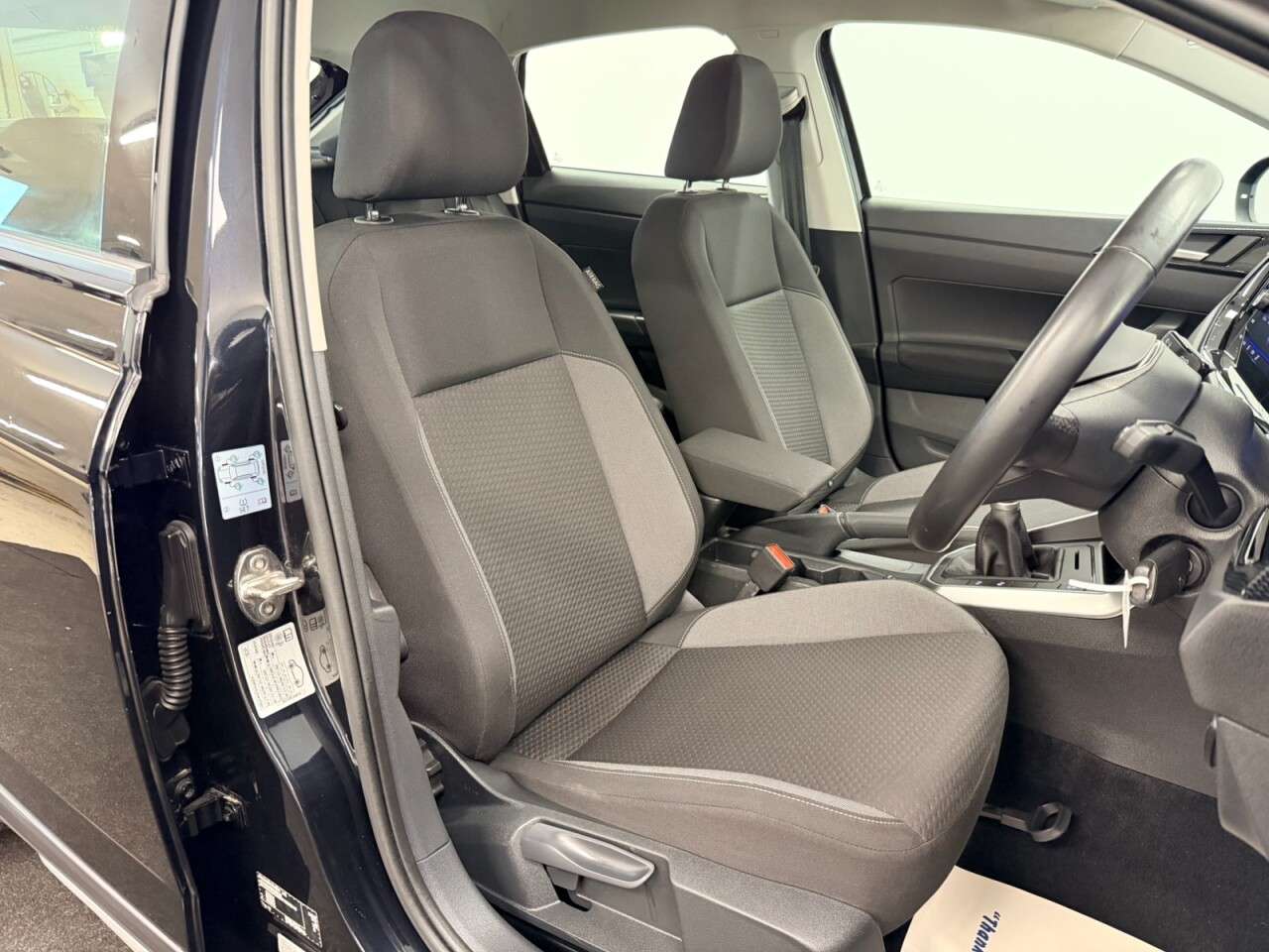 A 2024 VOLKSWAGEN TAIGO 1.0 TSI LIFE FIVE DOOR 95 BHP + APPLE CAR PLAY + PARKING SENSORS AIR CON, A A 2024 VOLKSWAGEN TAIGO 1.0 TSI LIFE FIVE DOOR 95 BHP + APPLE CAR PLAY + PARKING SENSORS AIR CON, A