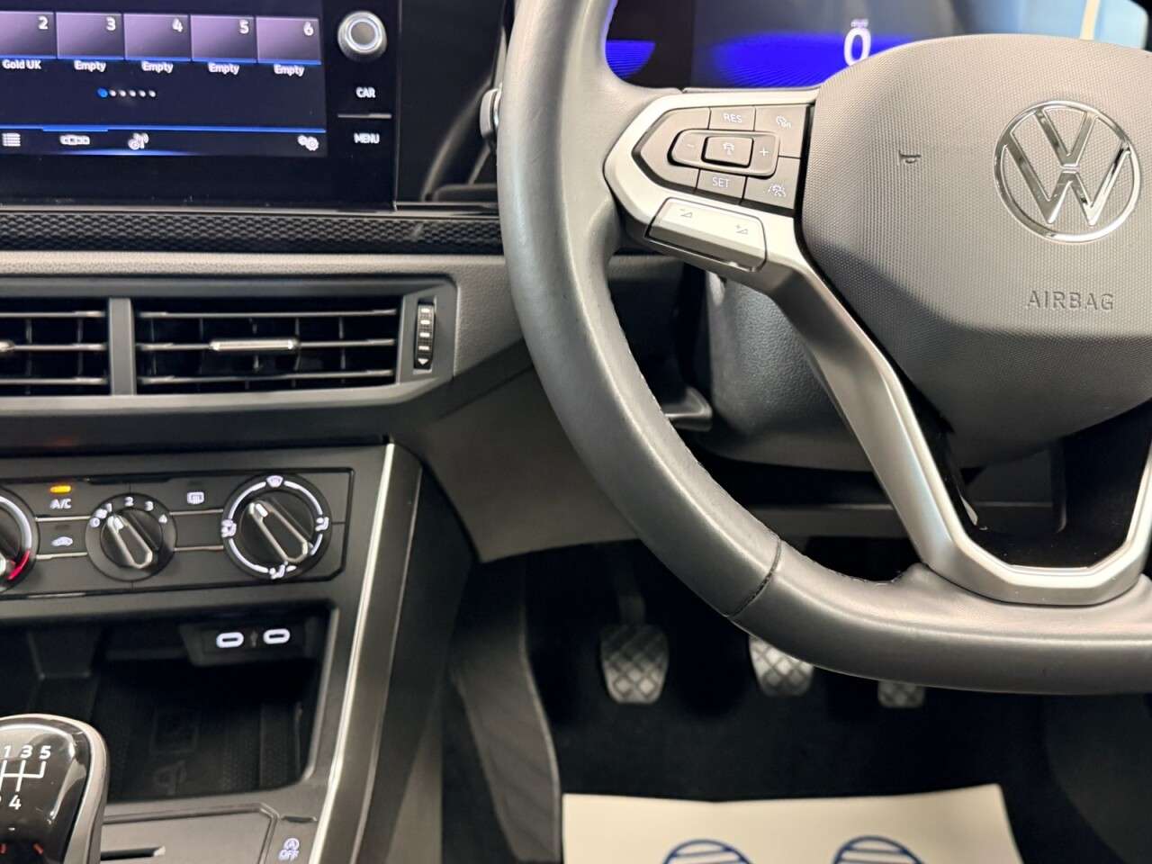 2024 VOLKSWAGEN TAIGO 2024 VOLKSWAGEN TAIGO