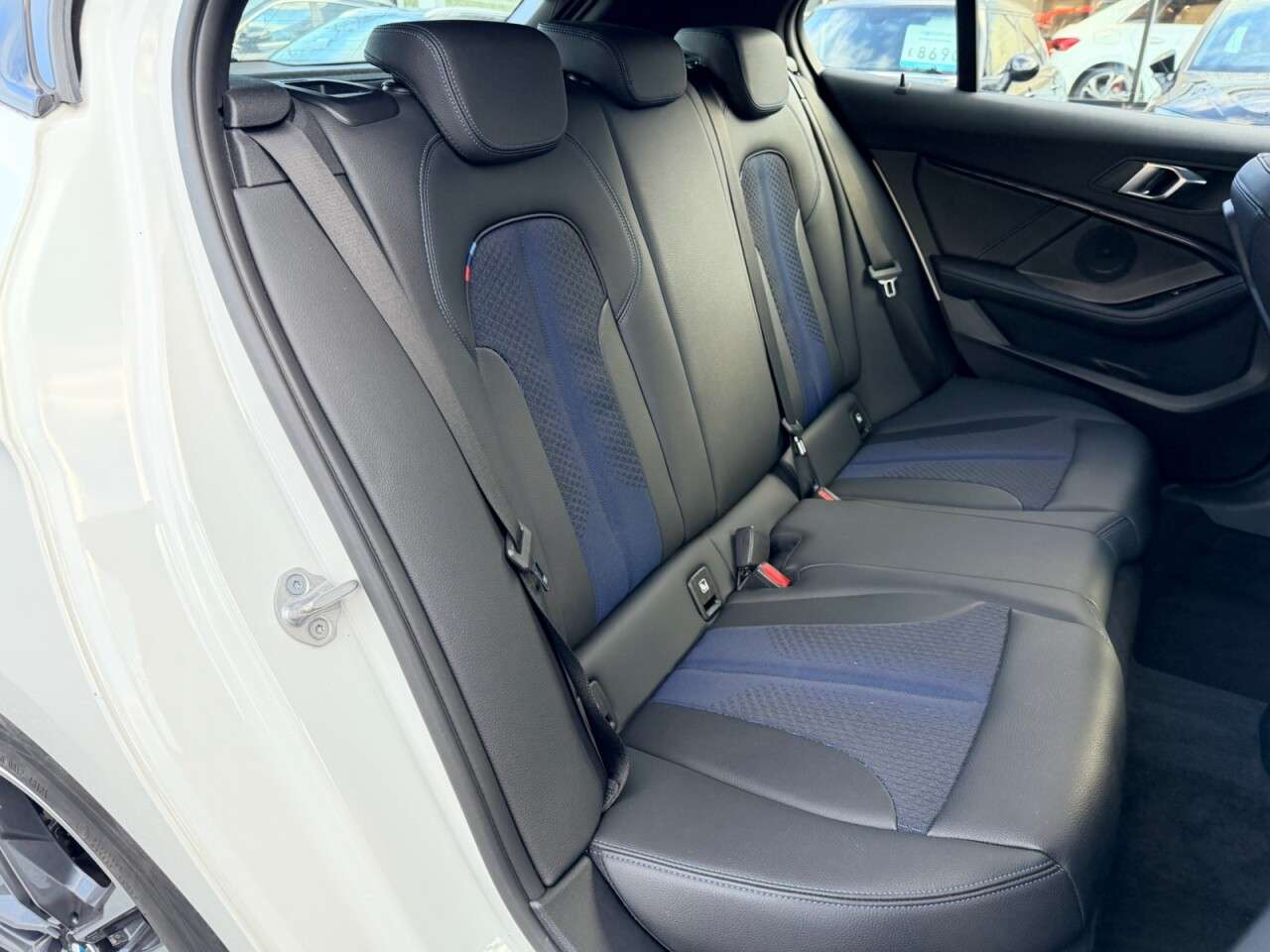 A 2021 BMW 1 SERIES 118i M-SPORT LCP FIVE DOOR 135 BHP + SAT NAV A 2021 BMW 1 SERIES 118i M-SPORT LCP FIVE DOOR 135 BHP + SAT NAV