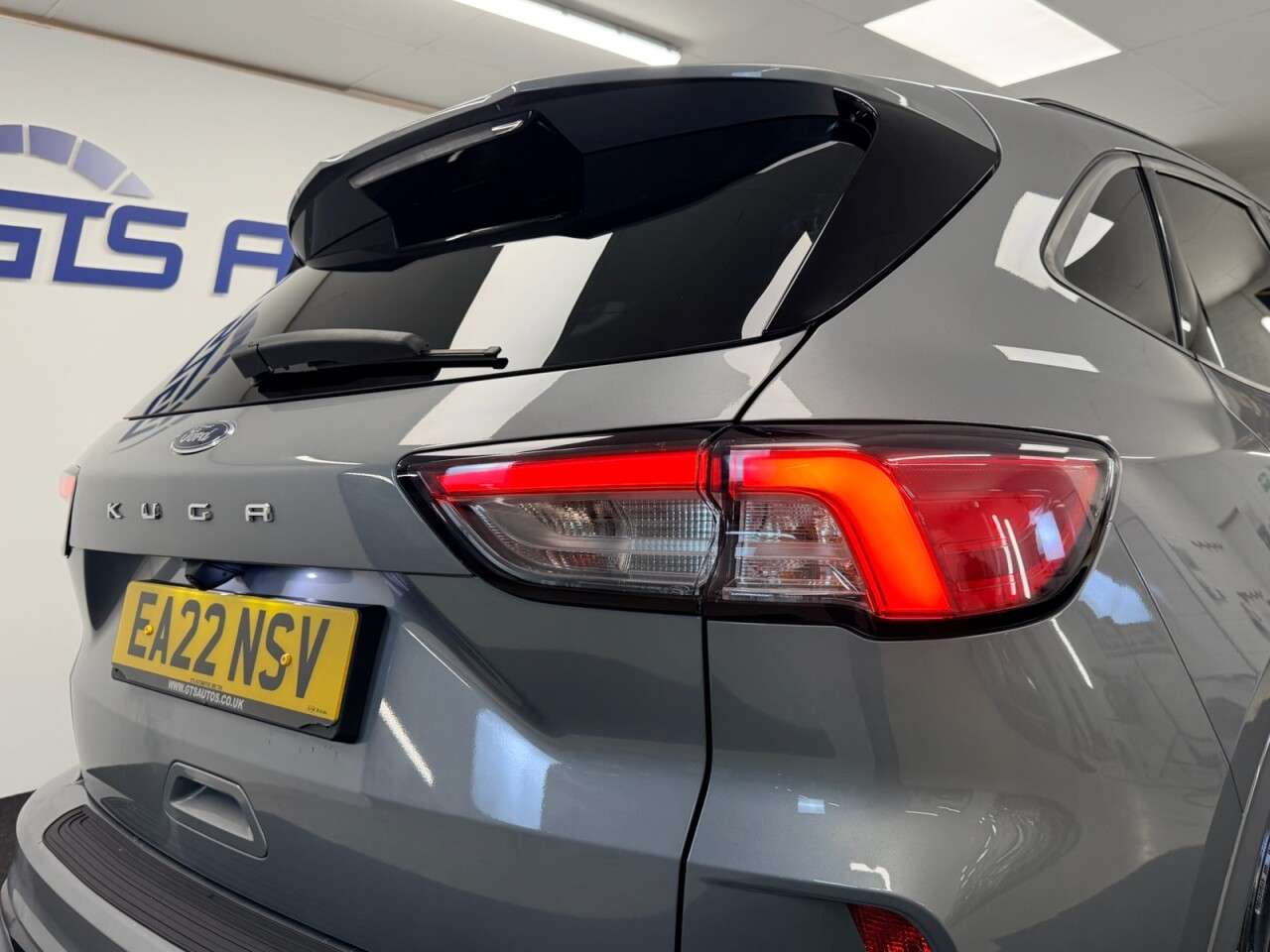 2022 FORD KUGA 2022 FORD KUGA