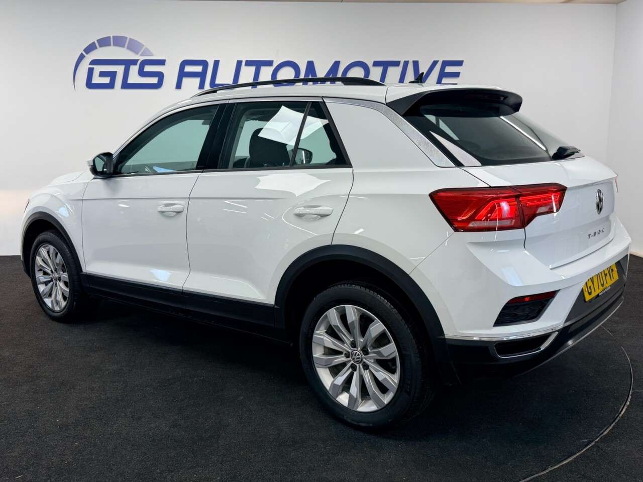 2020 VOLKSWAGEN T-ROC 2020 VOLKSWAGEN T-ROC