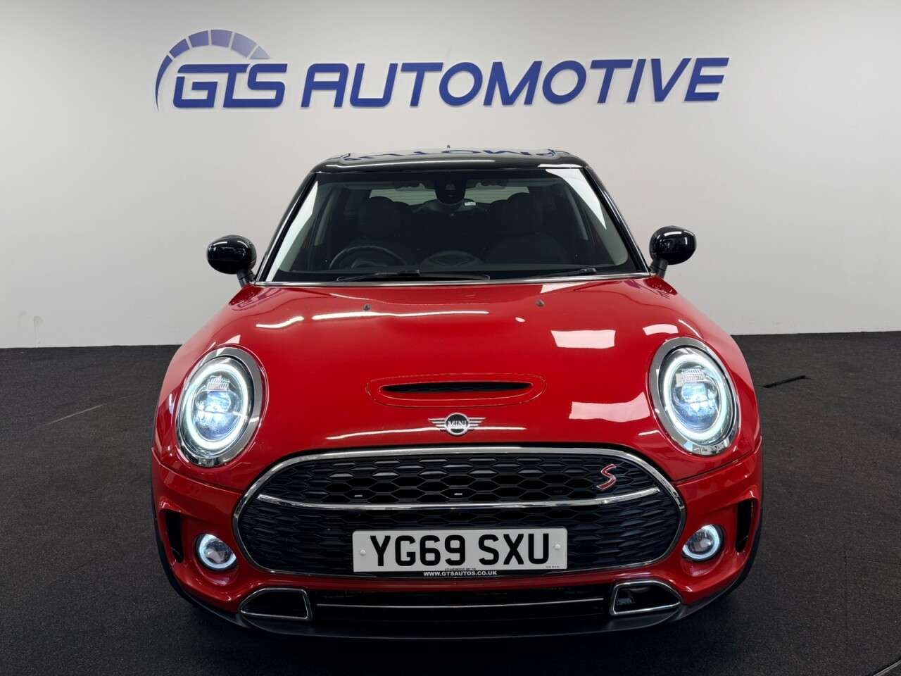 2019 MINI CLUBMAN 2019 MINI CLUBMAN