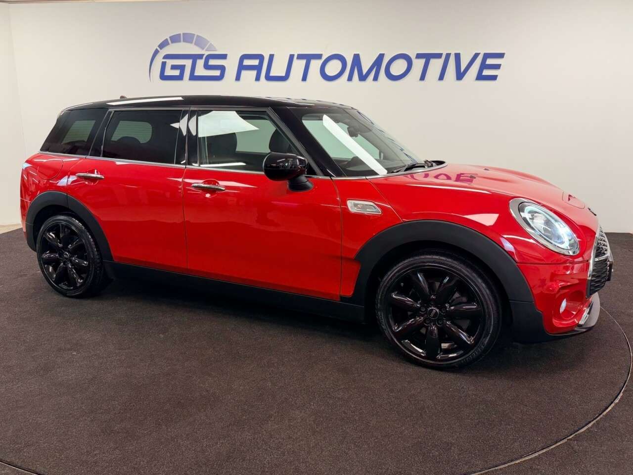 2019 MINI CLUBMAN 2019 MINI CLUBMAN