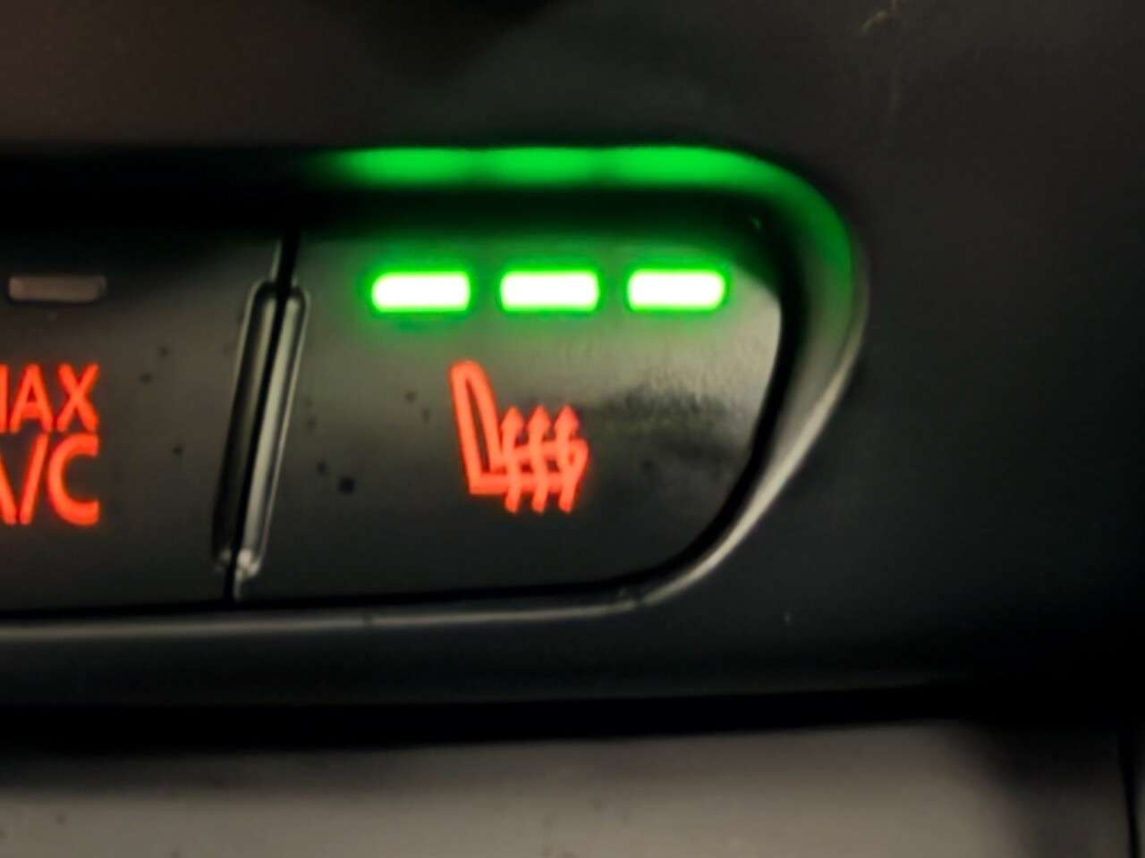 2019 MINI CLUBMAN 2019 MINI CLUBMAN