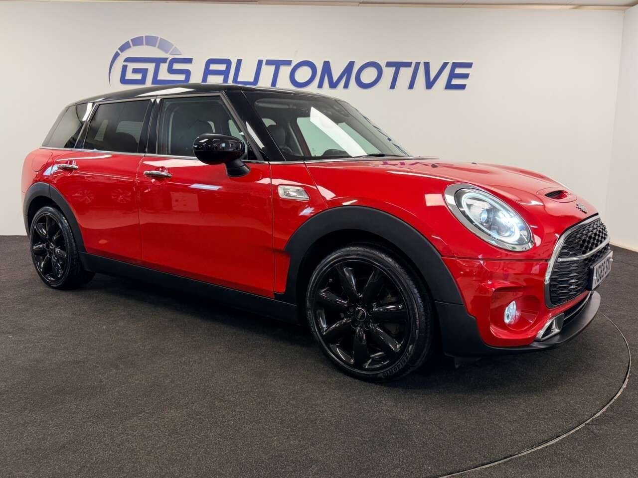 2019 MINI CLUBMAN 2019 MINI CLUBMAN