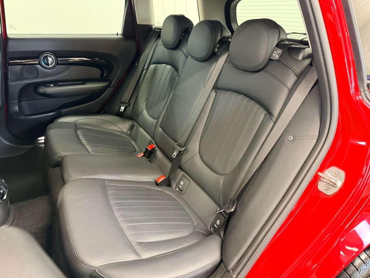 2019 MINI CLUBMAN 2019 MINI CLUBMAN