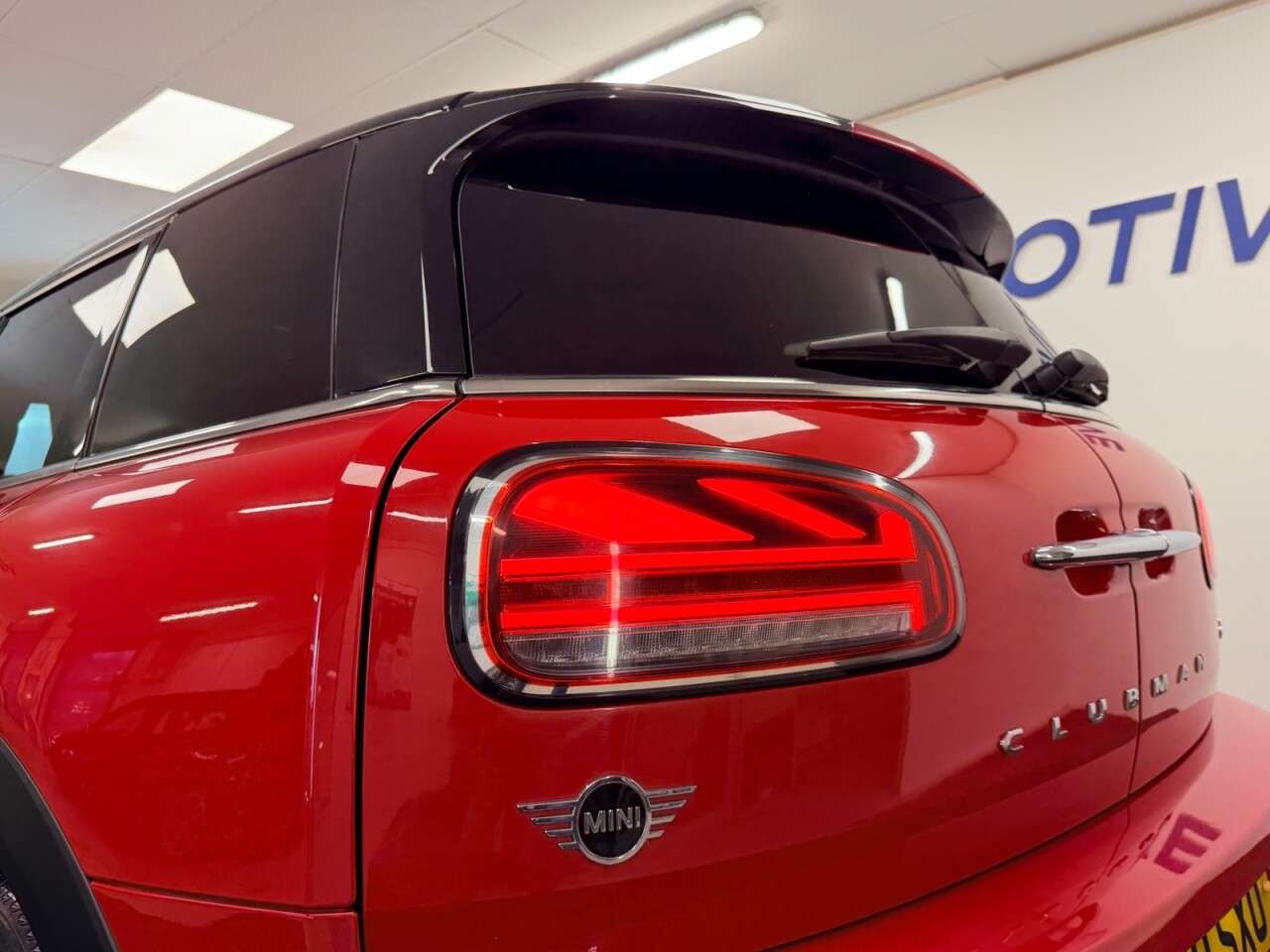 2019 MINI CLUBMAN 2019 MINI CLUBMAN