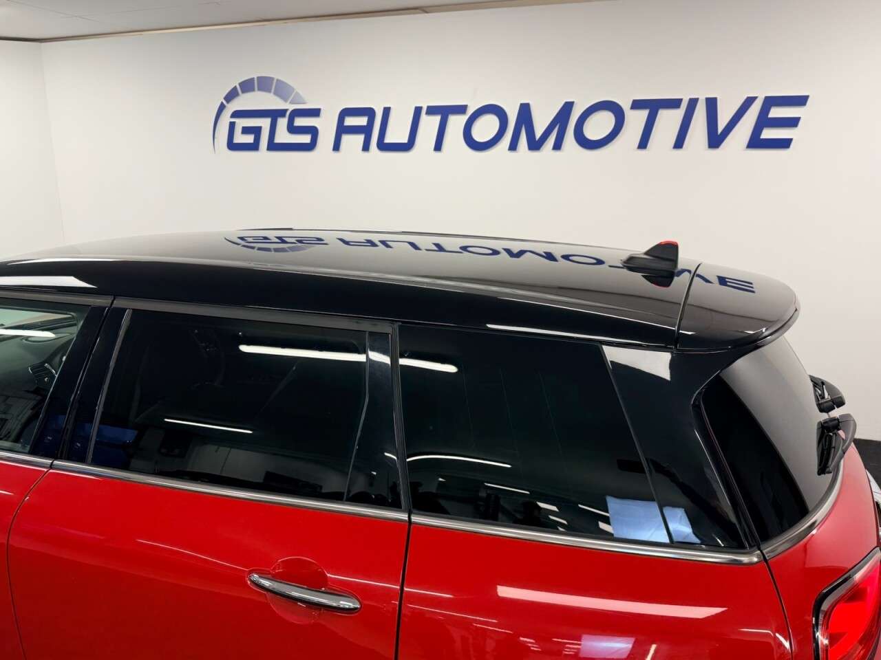 2019 MINI CLUBMAN 2019 MINI CLUBMAN