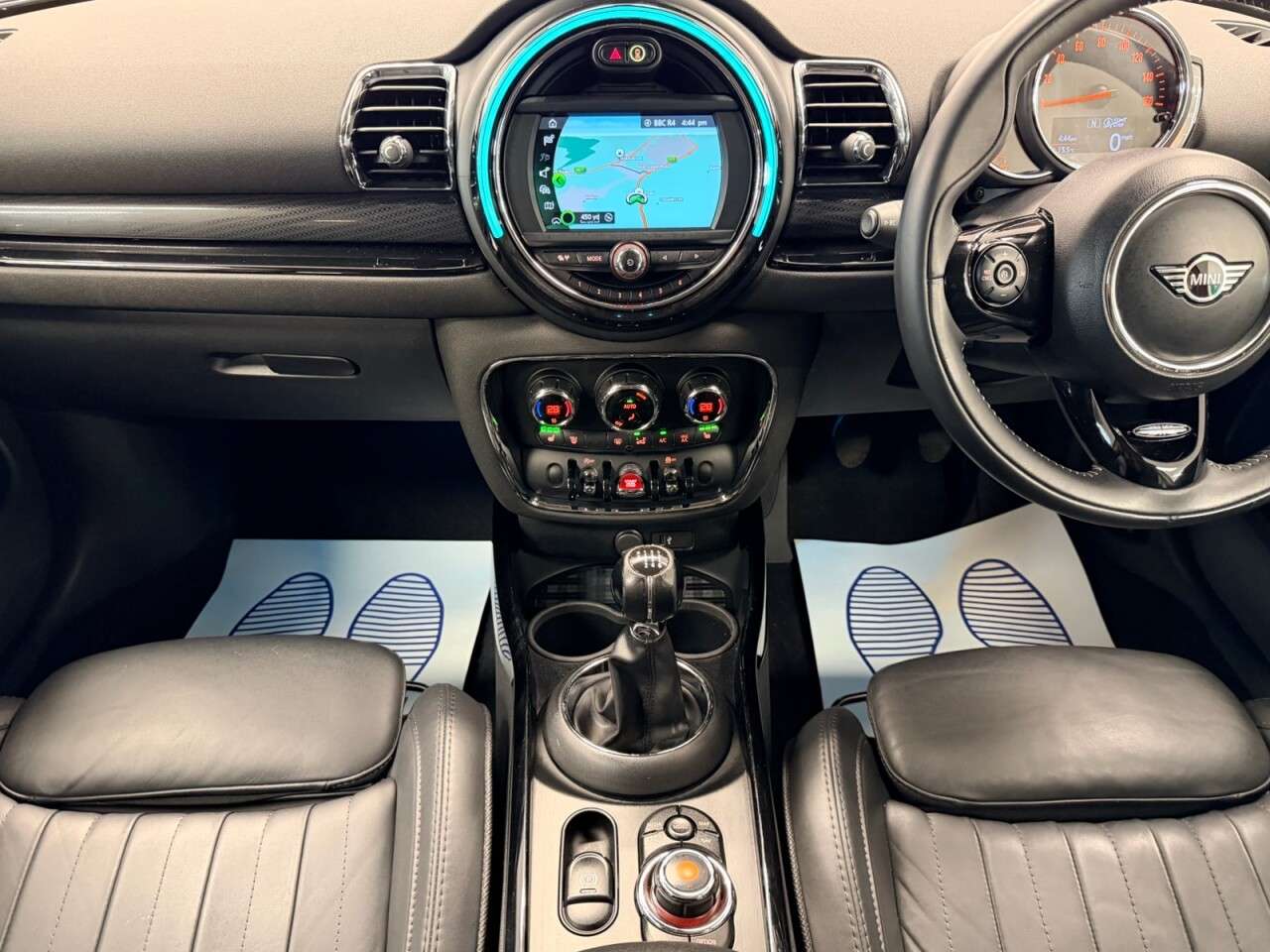 2019 MINI CLUBMAN 2019 MINI CLUBMAN