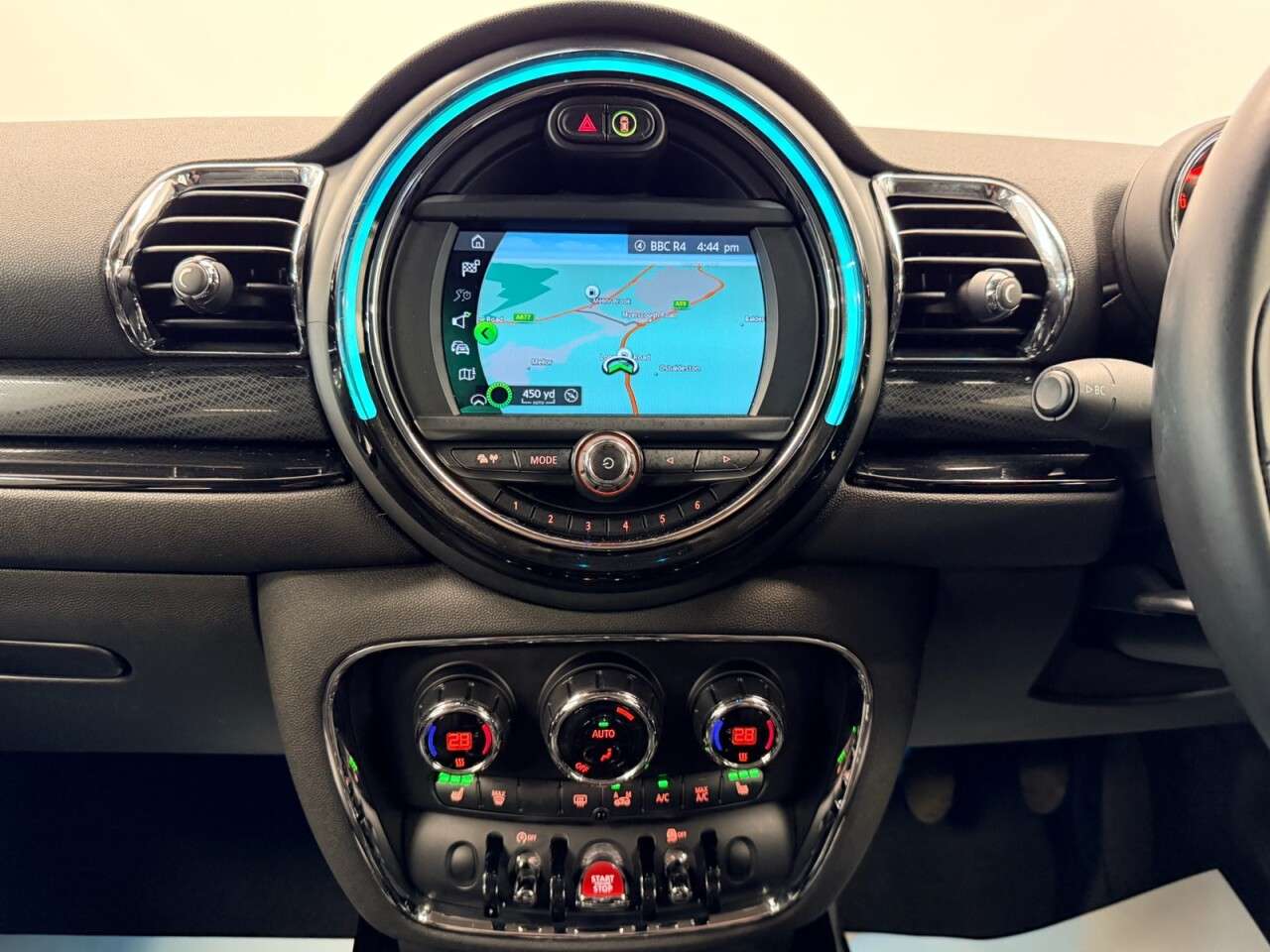 2019 MINI CLUBMAN 2019 MINI CLUBMAN