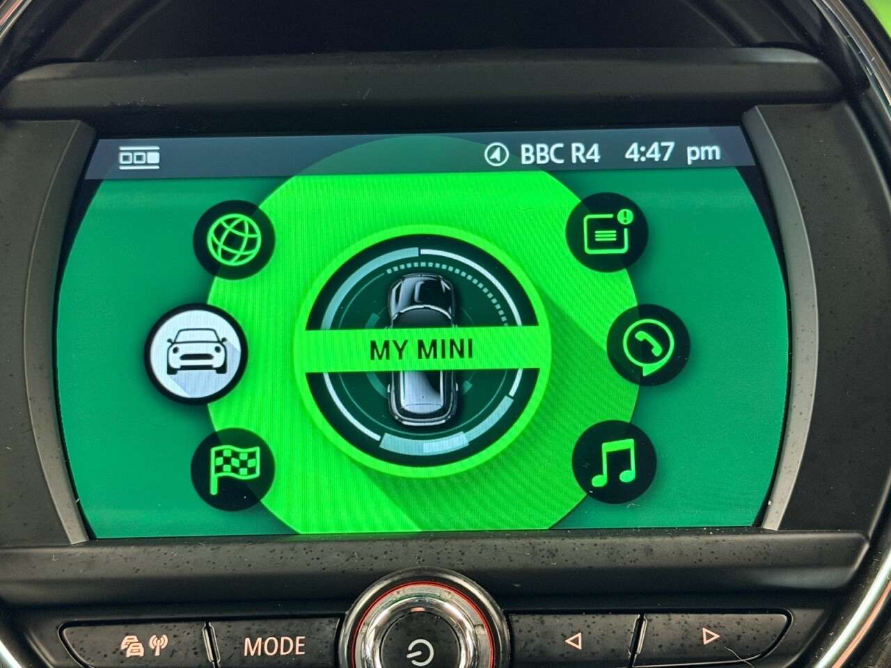 2019 MINI CLUBMAN 2019 MINI CLUBMAN