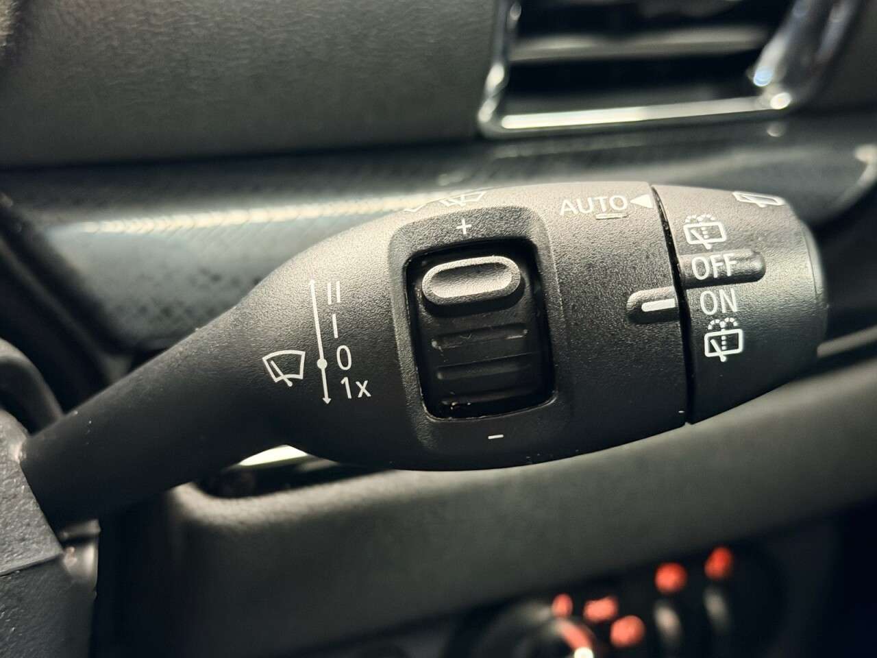 2019 MINI CLUBMAN 2019 MINI CLUBMAN