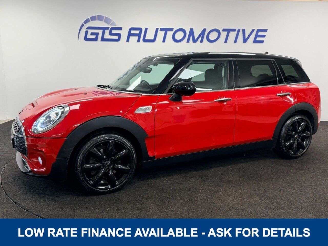 A 2019 MINI CLUBMAN ESTATE 2.0 COPPER S EXCLUSIVE 192 BHP + SAT NAV + HEATED LEATHER SIX MONTH A 2019 MINI CLUBMAN ESTATE 2.0 COPPER S EXCLUSIVE 192 BHP + SAT NAV + HEATED LEATHER SIX MONTH