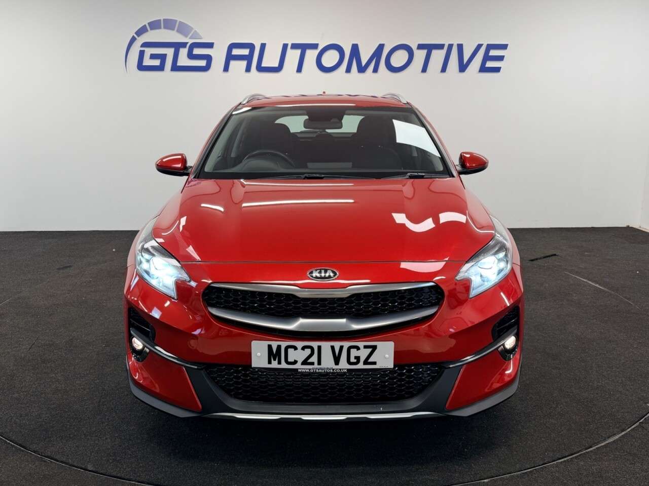 2021 KIA XCEED 2021 KIA XCEED