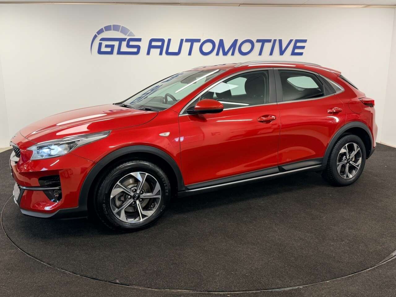 2021 KIA XCEED 2021 KIA XCEED