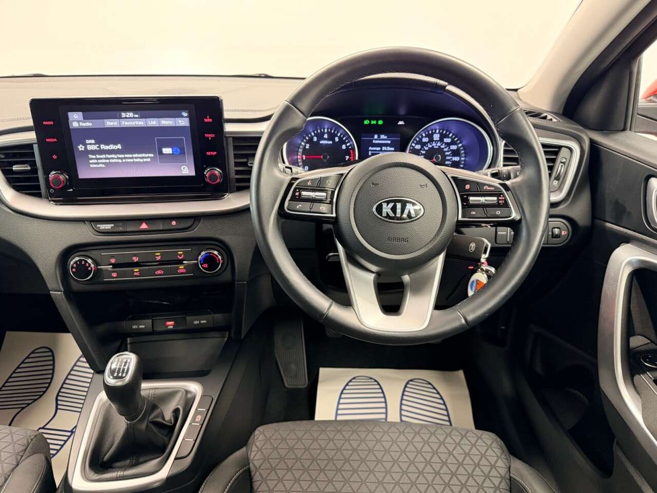 2021 KIA XCEED 2021 KIA XCEED