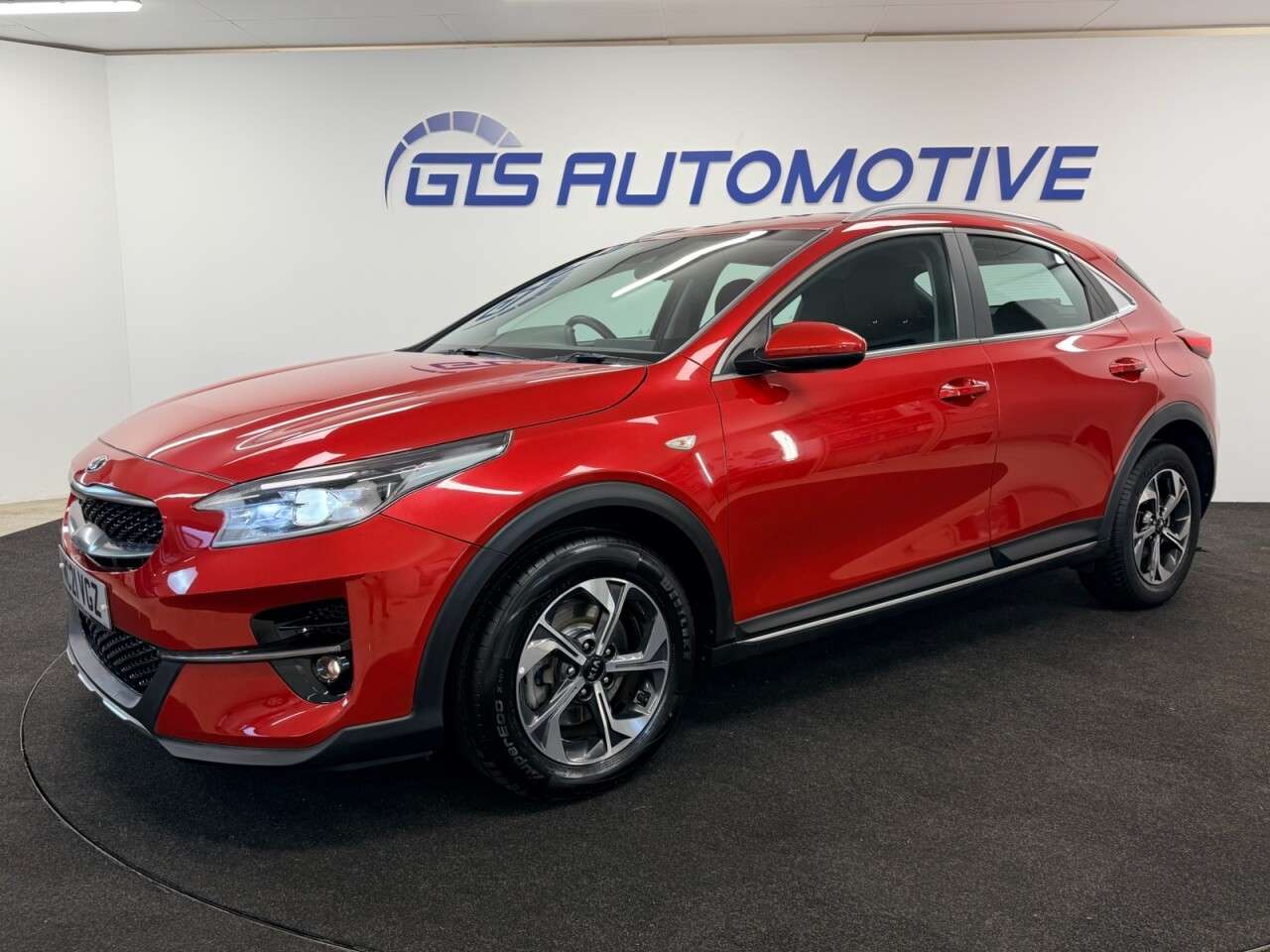 2021 KIA XCEED 2021 KIA XCEED