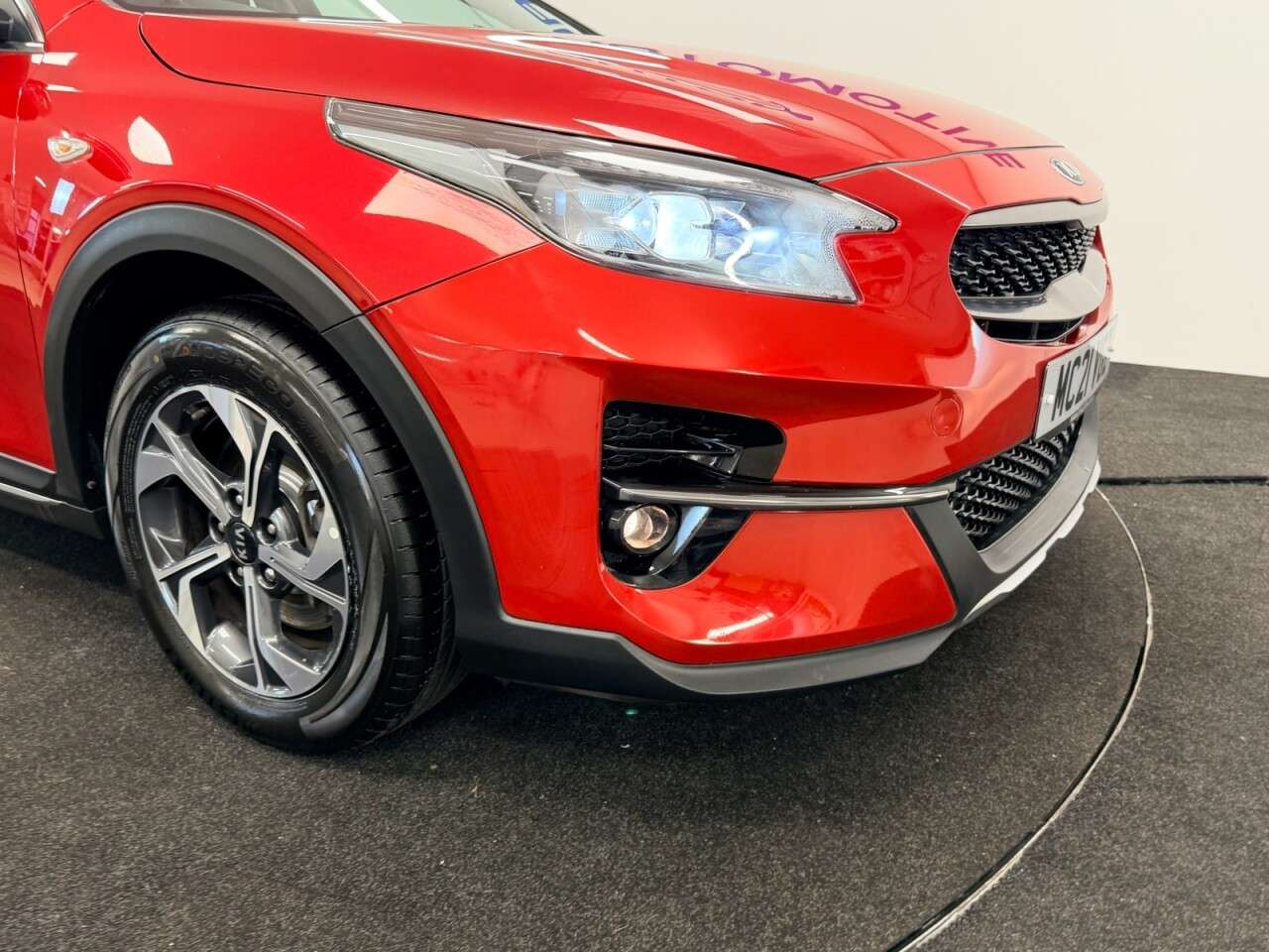 2021 KIA XCEED 2021 KIA XCEED