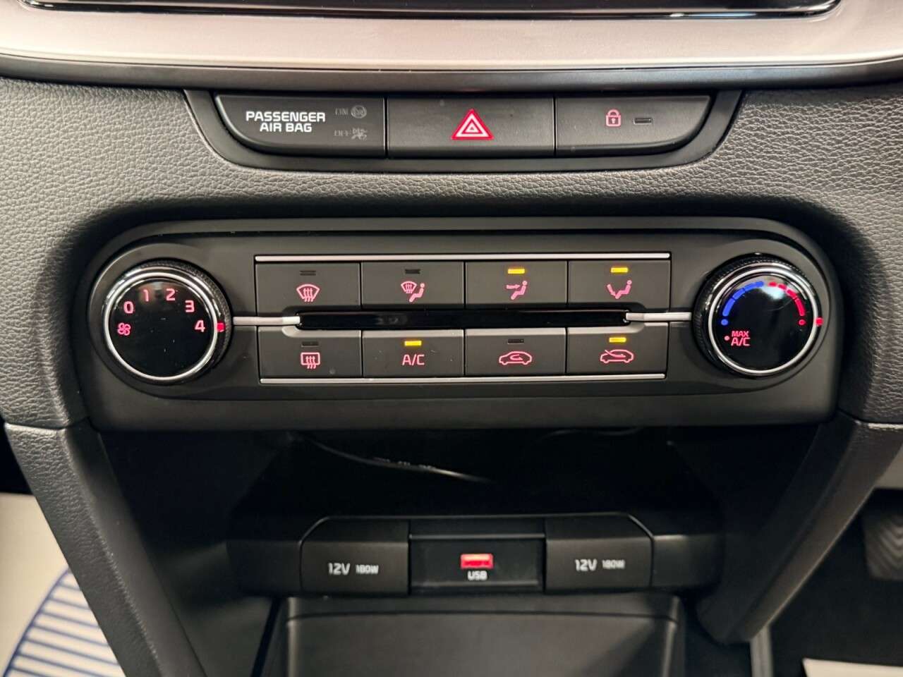 2021 KIA XCEED 2021 KIA XCEED