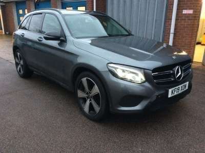 A 2019 MERCEDES-BENZ GLC GLC220d URBAN EDITION G-TRONIC+ AUTO 4MATIC 170 BHP A 2019 MERCEDES-BENZ GLC GLC220d URBAN EDITION G-TRONIC+ AUTO 4MATIC 170 BHP