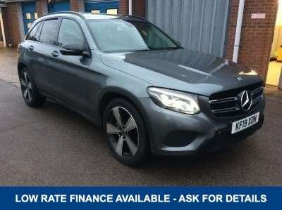 A 2019 MERCEDES-BENZ GLC GLC220d URBAN EDITION G-TRONIC+ AUTO 4MATIC 170 BHP A 2019 MERCEDES-BENZ GLC GLC220d URBAN EDITION G-TRONIC+ AUTO 4MATIC 170 BHP