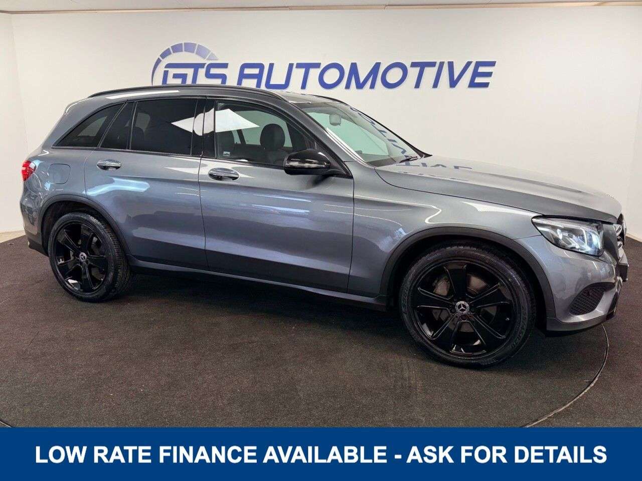 A 2019 MERCEDES-BENZ GLC 220d URBAN EDITION G-TRONIC+ AUTO 4MATIC 170 BHP + SAT NAV + CAMERA + HEATE A 2019 MERCEDES-BENZ GLC 220d URBAN EDITION G-TRONIC+ AUTO 4MATIC 170 BHP + SAT NAV + CAMERA + HEATE