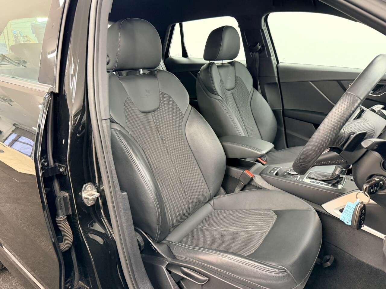 A 2019 AUDI Q2 1.5 TFSI CoD 35 S-LINE S-TRONIC AUTO 150 BHP + SAT NAV + APPLE CAR PLAY SIX A 2019 AUDI Q2 1.5 TFSI CoD 35 S-LINE S-TRONIC AUTO 150 BHP + SAT NAV + APPLE CAR PLAY SIX