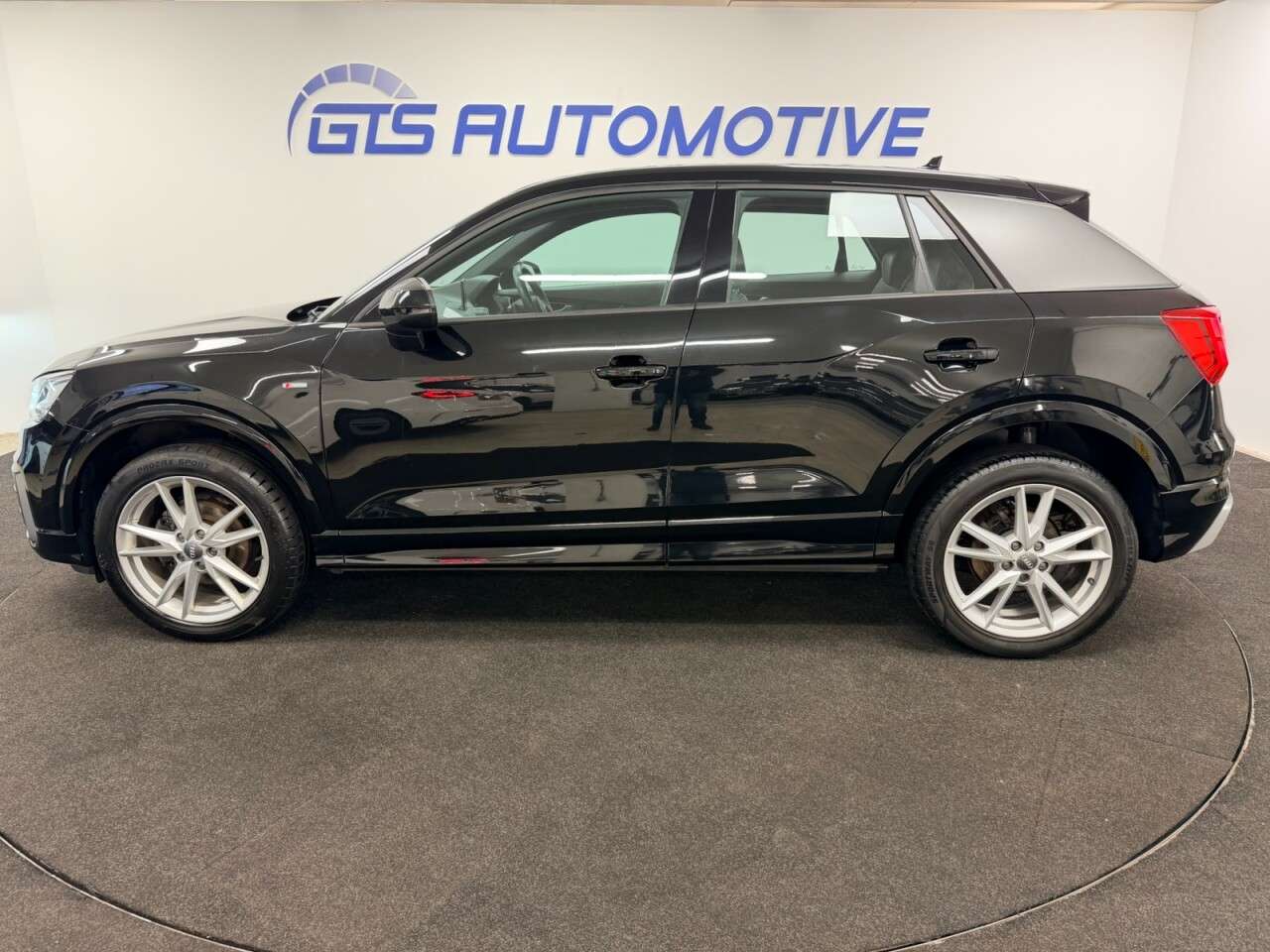 2019 AUDI Q2 2019 AUDI Q2