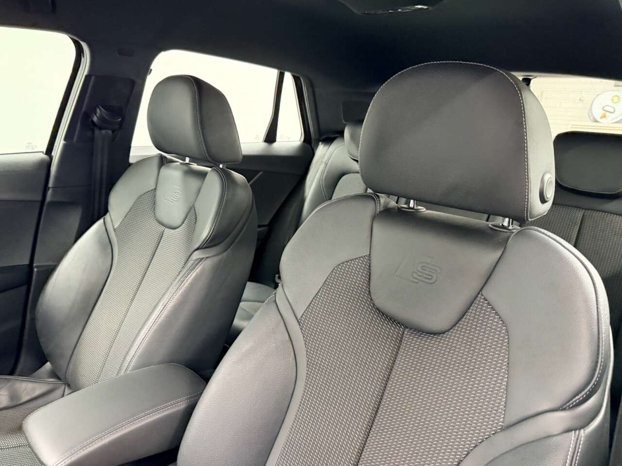 2019 AUDI Q2 2019 AUDI Q2