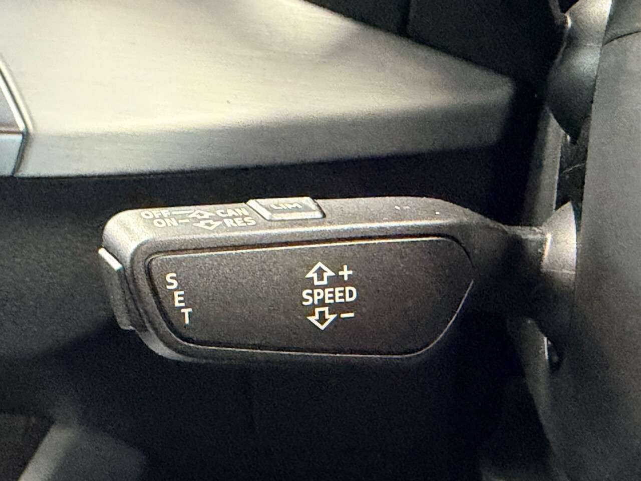 2019 AUDI Q2 2019 AUDI Q2