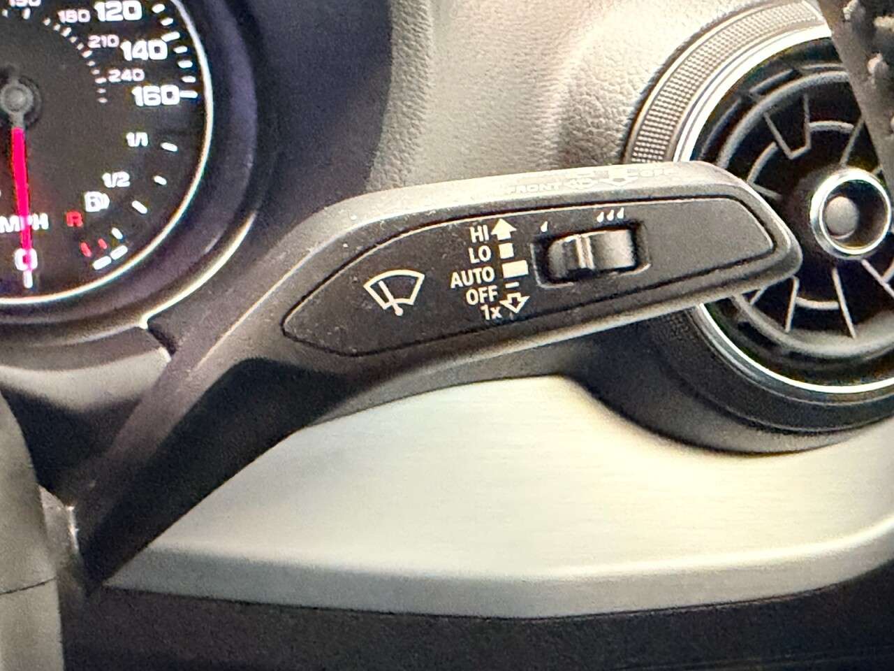 2019 AUDI Q2 2019 AUDI Q2