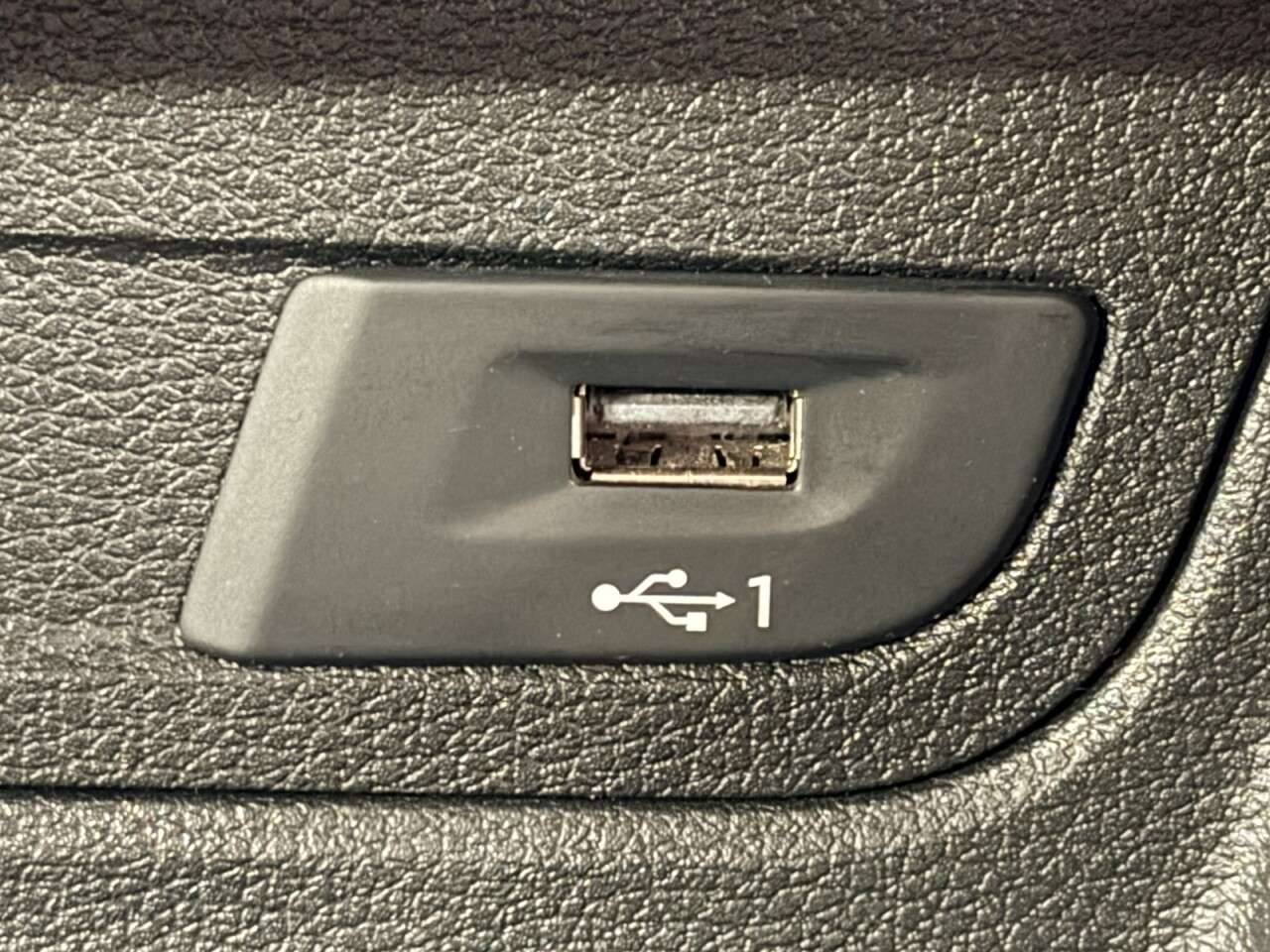 2019 AUDI Q2 2019 AUDI Q2