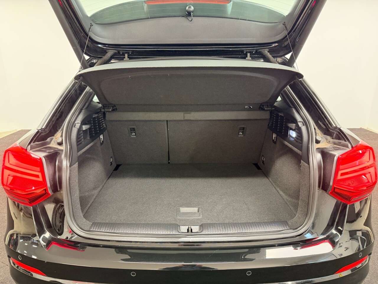 2019 AUDI Q2 2019 AUDI Q2