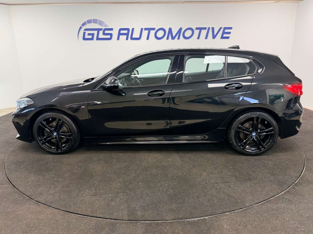 2020 BMW 1 SERIES 2020 BMW 1 SERIES