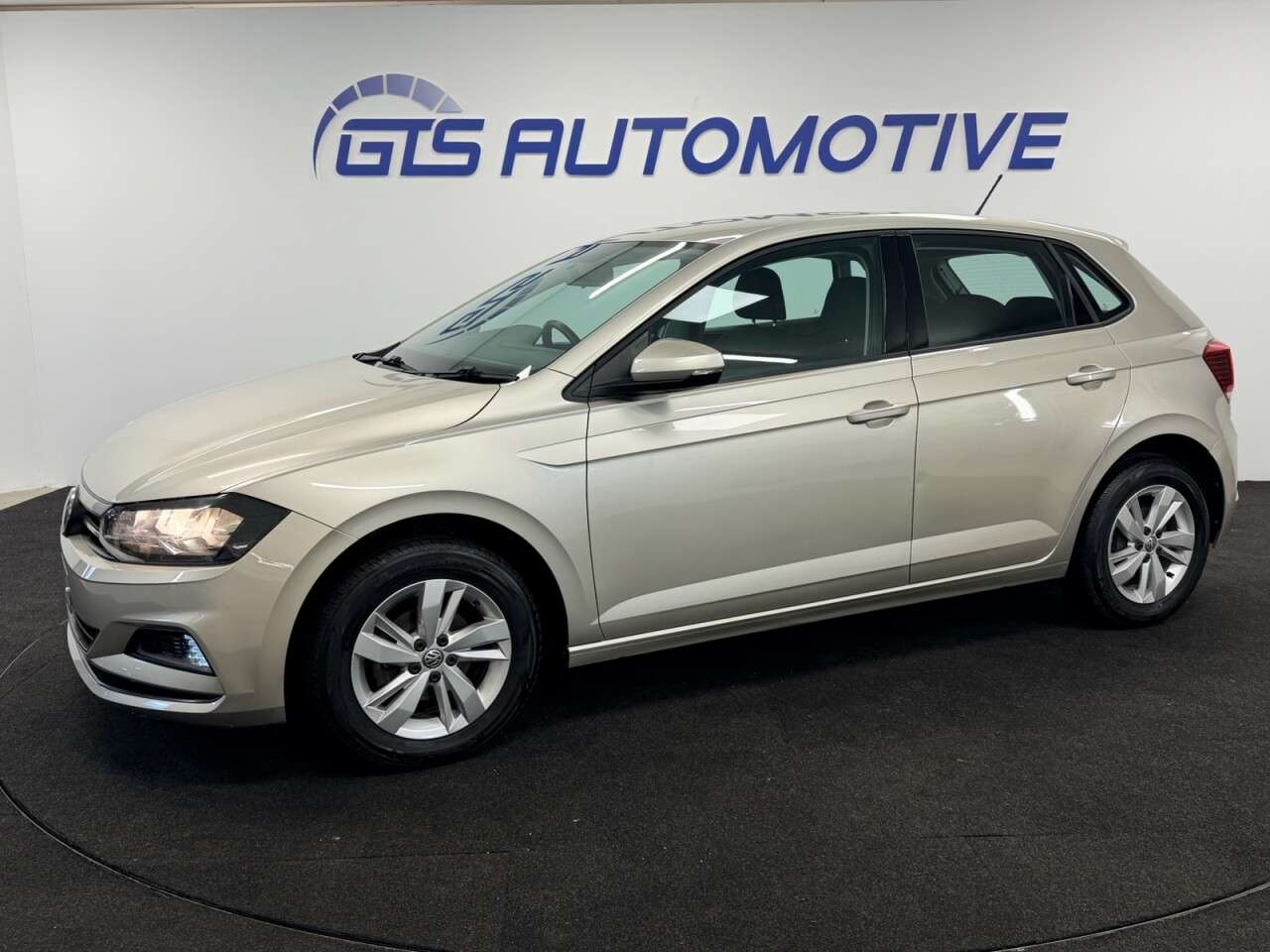 2018 VOLKSWAGEN POLO 2018 VOLKSWAGEN POLO