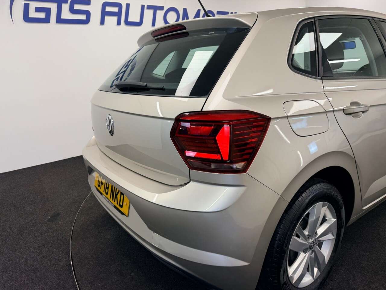 2018 VOLKSWAGEN POLO 2018 VOLKSWAGEN POLO