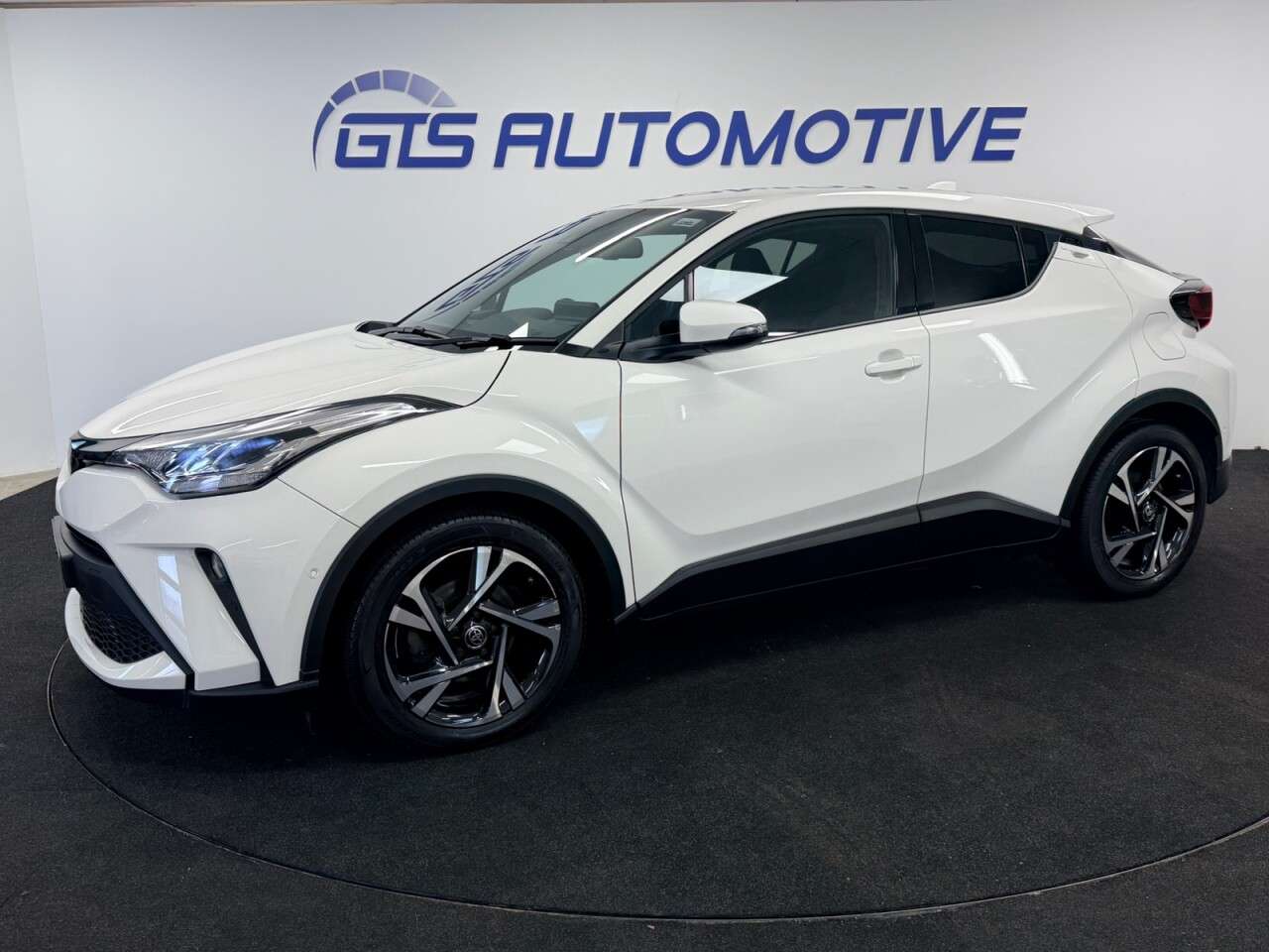 2022 TOYOTA C-HR 2022 TOYOTA C-HR