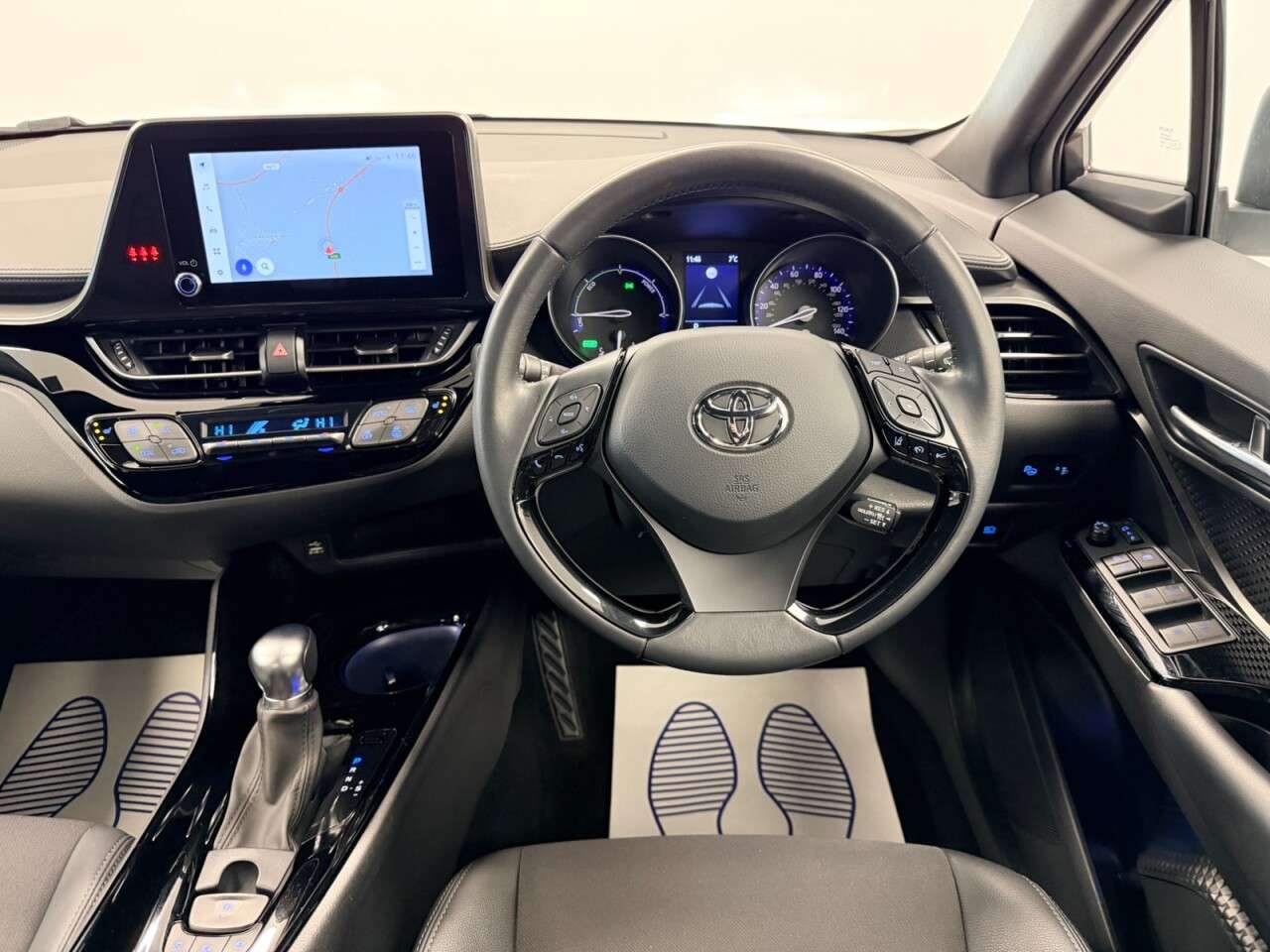 2022 TOYOTA C-HR 2022 TOYOTA C-HR