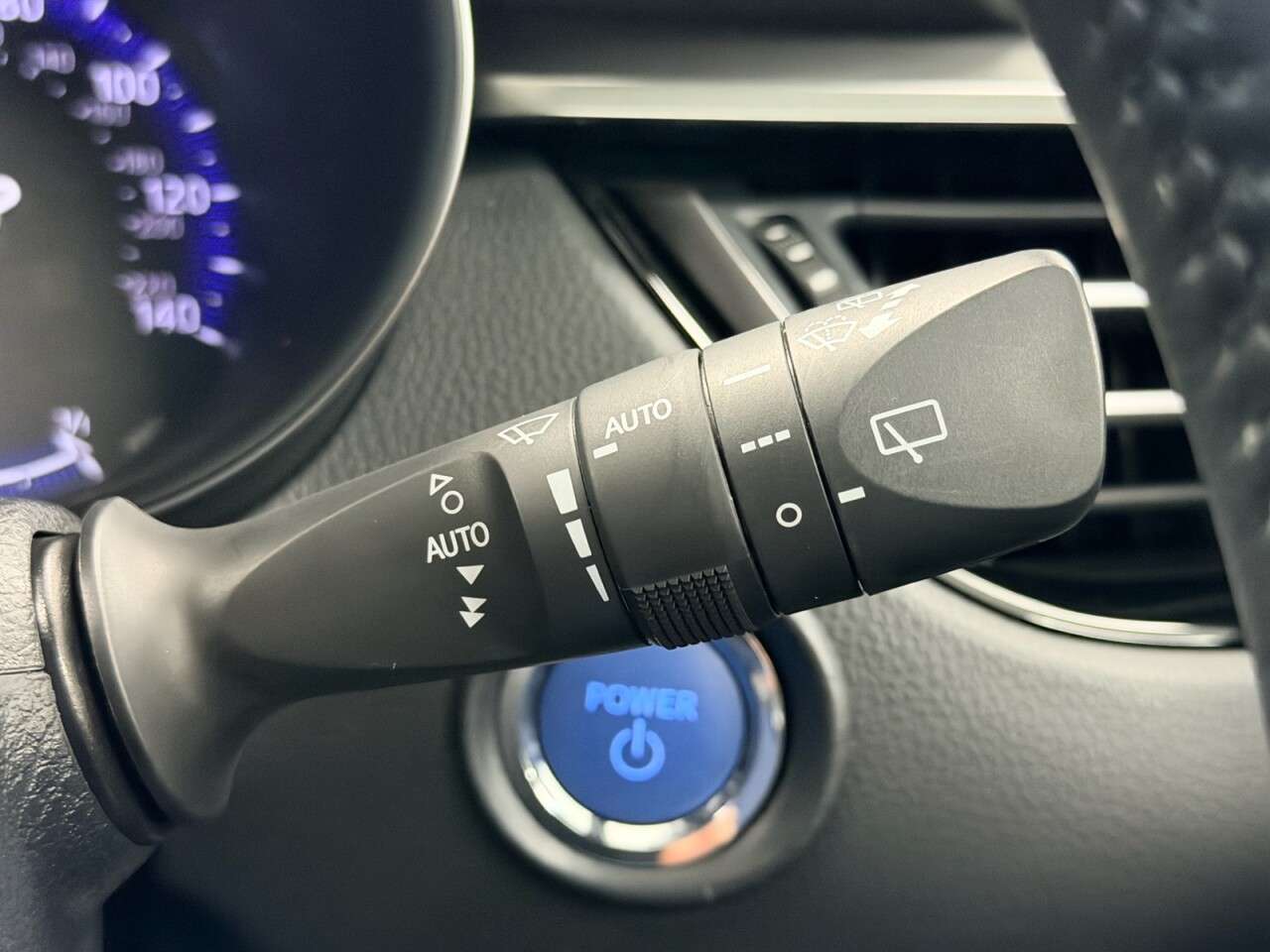 2022 TOYOTA C-HR 2022 TOYOTA C-HR