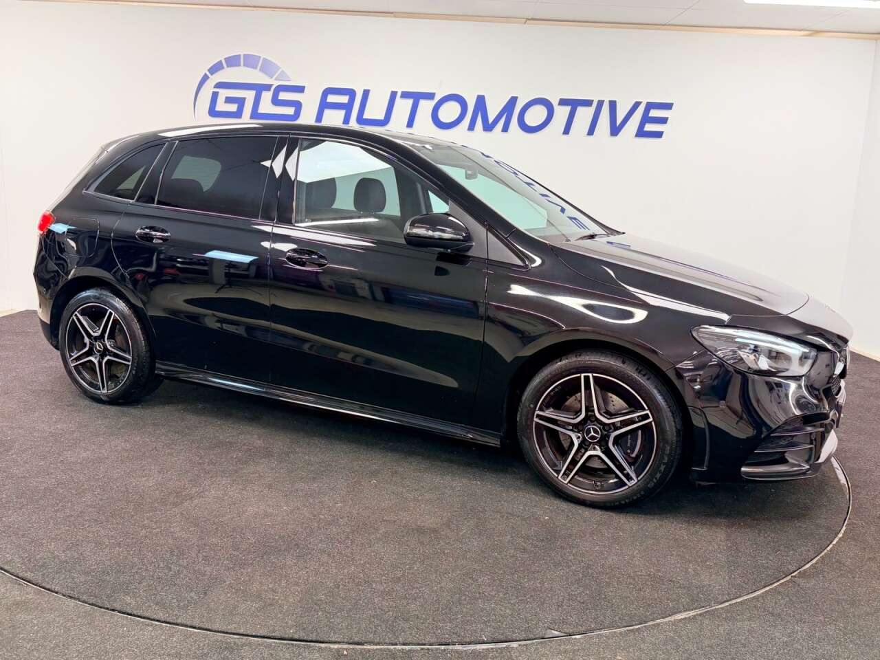 A 2021 MERCEDES-BENZ B CLASS B250e 15.6kWh AMG LINE EDITION EXECUTIVE PLUG-IN HYBRID 8G-DCT 220 BHP + SA A 2021 MERCEDES-BENZ B CLASS B250e 15.6kWh AMG LINE EDITION EXECUTIVE PLUG-IN HYBRID 8G-DCT 220 BHP + SA