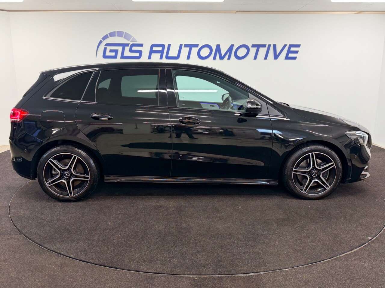 2021 MERCEDES-BENZ B CLASS 2021 MERCEDES-BENZ B CLASS