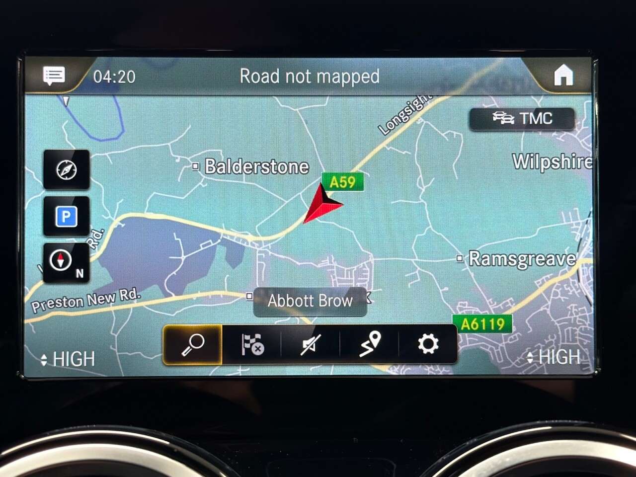 A 2022 MERCEDES-BENZ GLB GLB200 AMG LINE 7G-DCT AUTO 165 BHP + 7 SEATS + SAT NAV + CAMERA SIX MONTH A 2022 MERCEDES-BENZ GLB GLB200 AMG LINE 7G-DCT AUTO 165 BHP + 7 SEATS + SAT NAV + CAMERA SIX MONTH